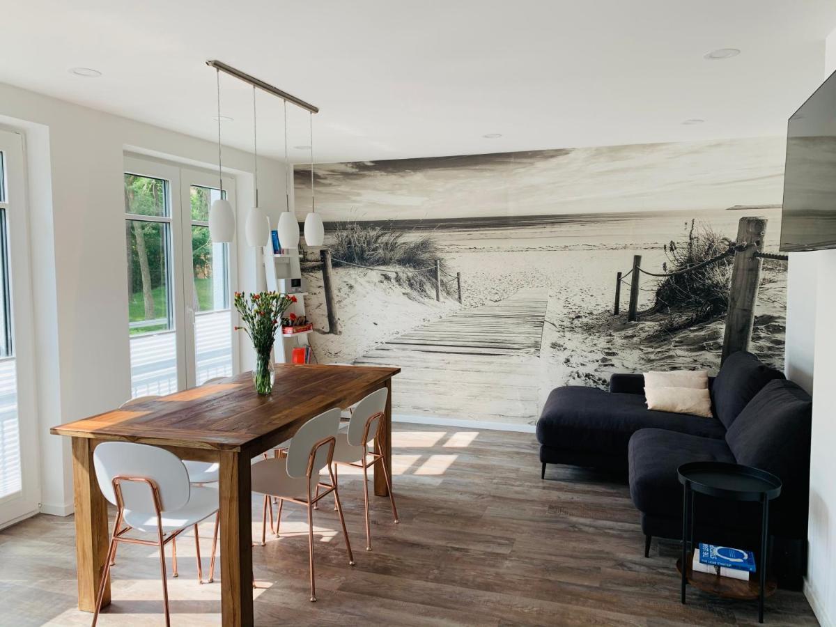 Strandhaus Ahlbeck ゼーバート・ヘリングスドルフ エクステリア 写真