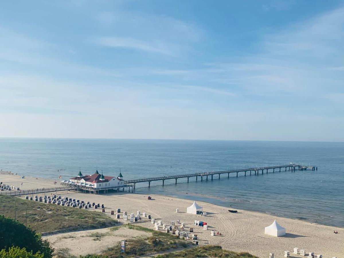Strandhaus Ahlbeck ゼーバート・ヘリングスドルフ エクステリア 写真